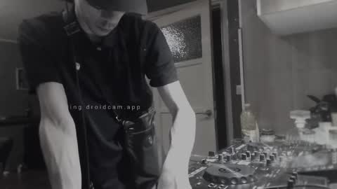 bhjjgg777 online show from December 7, 6:32 am