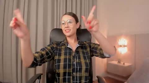 Bian  online show from November 27, 3:52 am