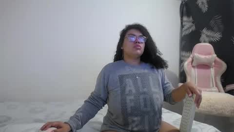 Snapshot of bianca_boobs chatting on November 6, 9:21 am Bianca Tuesday to Sunday from 2am to 6am UTC-5 online show from November 6, 9:21 am