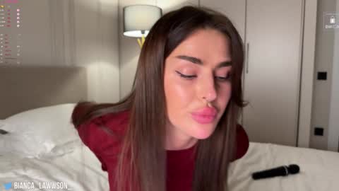 Snapshot of bianca_lawwson_ chatting on January 12, 1:42 am Bianca online show from January 12, 1:42 am