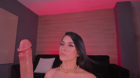 Snapshot of biancapierce_ chatting on January 15, 2:35 pm Bianca Pierce online show from January 15, 2:35 pm