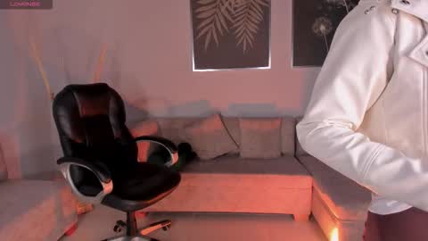 Snapshot of biancapierce_ chatting on September 29, 11:48 am Bianca Pierce online show from September 29, 11:48 am