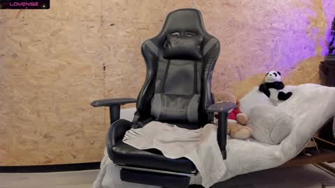 Biancastrong.. IGThebiancastrong online show from January 16, 8:43 am