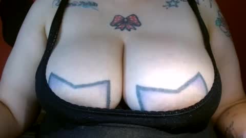 Snapshot of bianka_star_ chatting on December 24, 3:26 pm bianca online show from December 24, 3:26 pm