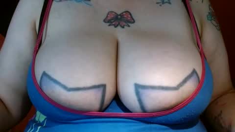 Snapshot of bianka_star_ chatting on January 10, 2:34 pm bianca online show from January 10, 2:34 pm