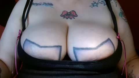 Snapshot of bianka_star_ chatting on January 14, 11:48 pm bianca online show from January 14, 11:48 pm