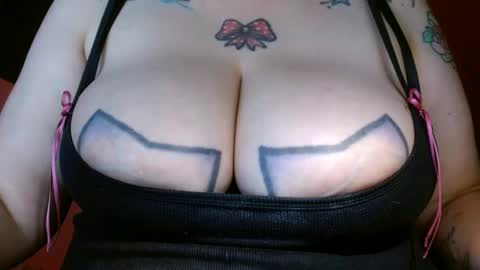 Snapshot of bianka_star_ chatting on January 23, 10:54 pm bianca online show from January 23, 10:54 pm