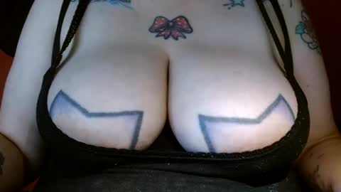 Snapshot of bianka_star_ chatting on January 29, 3:15 pm bianca online show from January 29, 3:15 pm