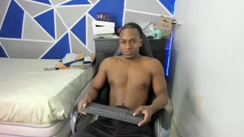big_black11 online show from November 26, 2:40 pm