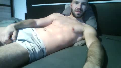 Snapshot of big_cock_fuckvon chatting on December 31, 7:53 am Tim online show from December 31, 7:53 am