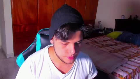 Snapshot of big_cockjughead chatting on October 8, 8:28 pm Logan Sprouse online show from October 8, 8:28 pm