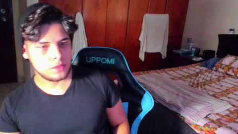 Snapshot of big_cockjughead chatting on October 15, 9:37 pm Logan Sprouse online show from October 15, 9:37 pm