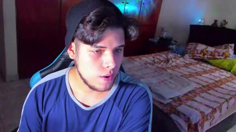 Snapshot of big_cockjughead chatting on October 20, 8:09 pm Logan Sprouse online show from October 20, 8:09 pm