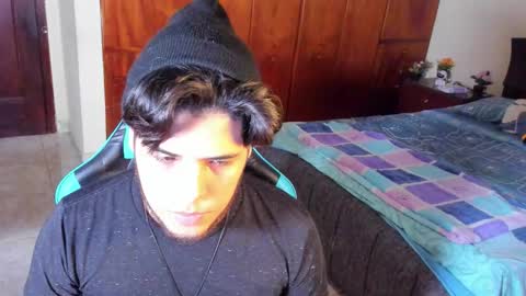 Snapshot of big_cockjughead chatting on November 26, 10:11 pm Logan Sprouse online show from November 26, 10:11 pm