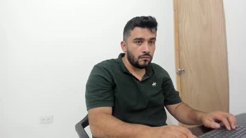 Snapshot of big_dad69 chatting on September 13, 3:28 am Tommy online show from September 13, 3:28 am