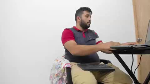 Snapshot of big_dad69 chatting on September 24, 8:12 pm Tommy online show from September 24, 8:12 pm