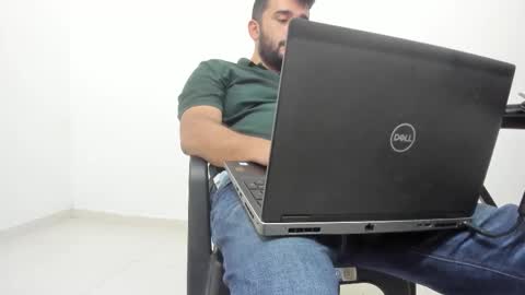 Snapshot of big_dad69 chatting on September 26, 2:37 am Tommy online show from September 26, 2:37 am