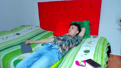 john and cris online show from February 7, 11:34 pm