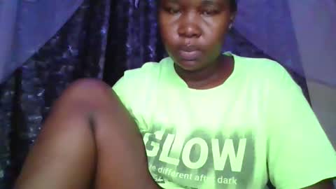 big_diva online show from October 22, 3:07 am