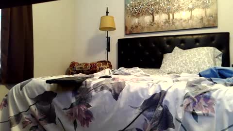 Snapshot of big_mack_daddy chatting on November 20, 6:40 pm big_mack_daddy online show from November 20, 6:40 pm