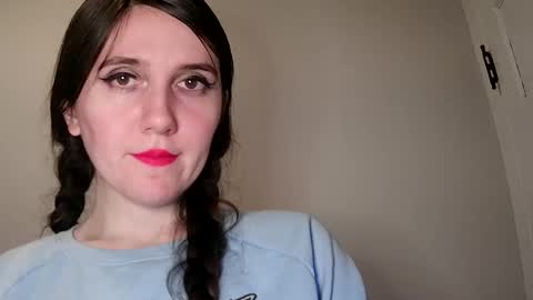 Isabella online show from January 25, 11:11 pm