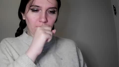 Isabella online show from January 30, 3:40 pm