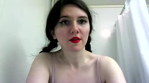 Isabella online show from February 20, 9:20 pm