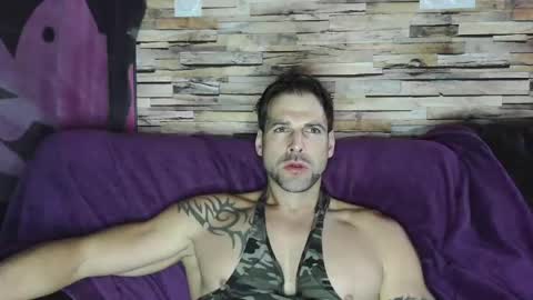 Bigboyband online show from December 5, 1:49 pm