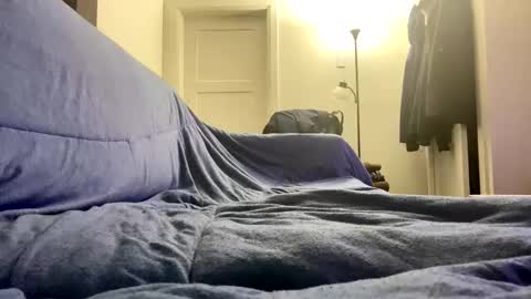 Snapshot of bigbuster685 chatting on November 20, 9:09 am Buster685 online show from November 20, 9:09 am