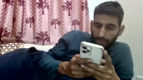 akash online show from February 1, 9:43 am