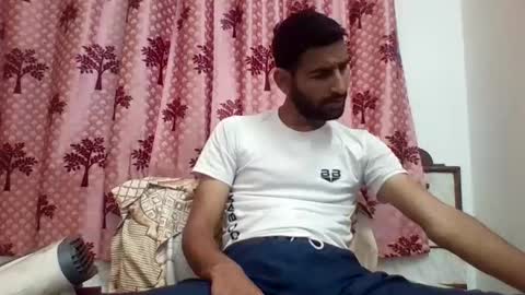 akash online show from February 18, 9:10 am