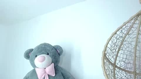     ..     online show from October 6, 7:28 am