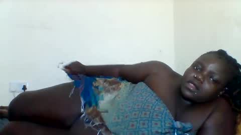 Snapshot of bigdarkass chatting on February 19, 10:42 pm VIOLET online show from February 19, 10:42 pm