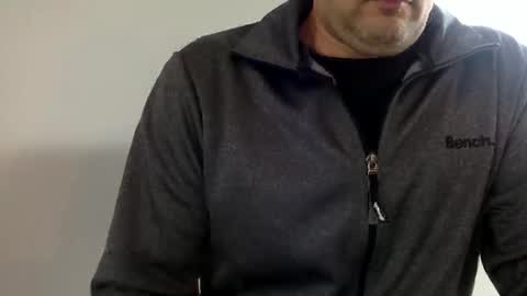 Snapshot of bigdickshowoff9877 chatting on November 18, 5:28 pm Bigdickshowoff9877 online show from November 18, 5:28 pm