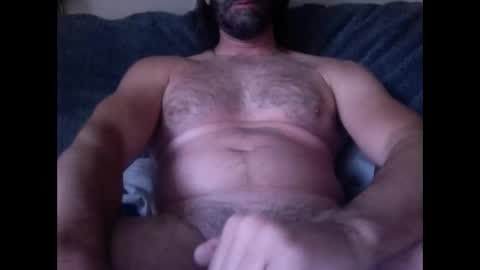 Snapshot of bigdiick_420 chatting on October 26, 8:37 pm bigdiick_420 online show from October 26, 8:37 pm