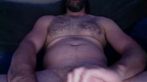 Snapshot of bigdiick_420 chatting on November 12, 4:35 am bigdiick_420 online show from November 12, 4:35 am