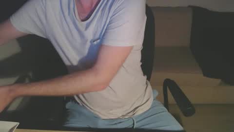 Snapshot of bigdutchenergy chatting on November 10, 7:24 pm BigDutchEnergy online show from November 10, 7:24 pm