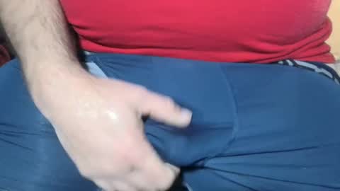 Snapshot of bighairy_bud chatting on January 13, 1:23 am Bighairy bud online show from January 13, 1:23 am