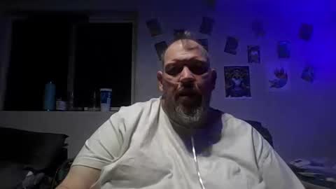 Snapshot of bigman42of0rlife chatting on November 1, 1:29 am bigman42of0rlife online show from November 1, 1:29 am