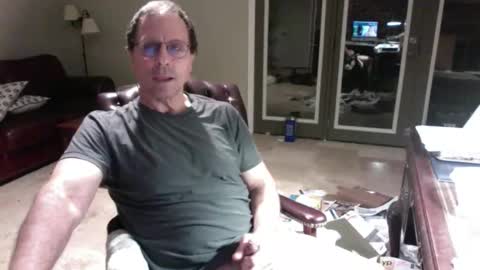 Snapshot of bignjakd6 chatting on November 17, 7:47 am CumCMe online show from November 17, 7:47 am