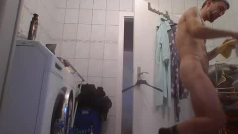 ...... online show from December 8, 7:26 am