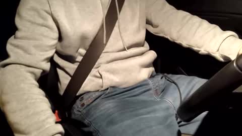 bigredmushr00m online show from December 1, 7:58 pm