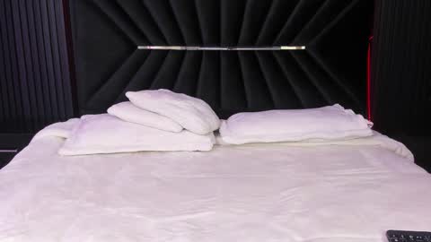 Zayra online show from September 18, 7:10 am