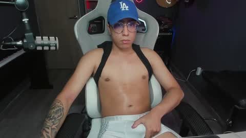 bigxboy96 online show from February 9, 2:07 pm