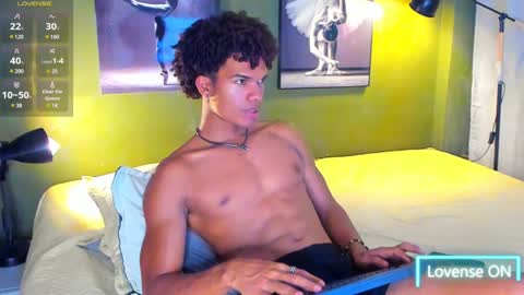 Snapshot of bigxxo chatting on February 7, 2:08 am bigxxo online show from February 7, 2:08 am