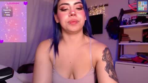 biigbooty_ online show from February 26, 4:36 am