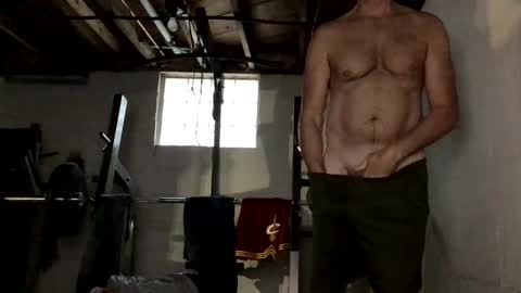 Snapshot of bijockdadohio chatting on December 22, 9:42 pm Jeff online show from December 22, 9:42 pm