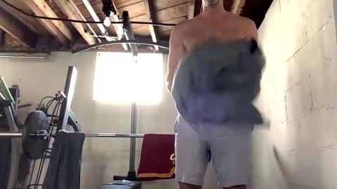 Snapshot of bijockdadohio chatting on November 17, 6:57 pm Jeff online show from November 17, 6:57 pm