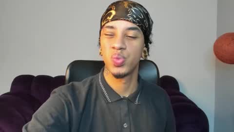 Sebas online show from September 10, 1:33 pm