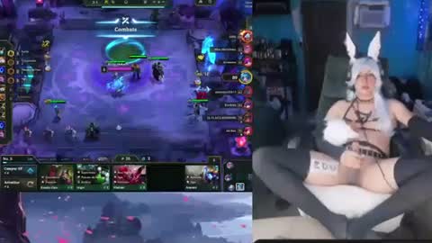 Snapshot of billie_cross_ chatting on December 15, 12:06 pm billie_cross_ online show from December 15, 12:06 pm